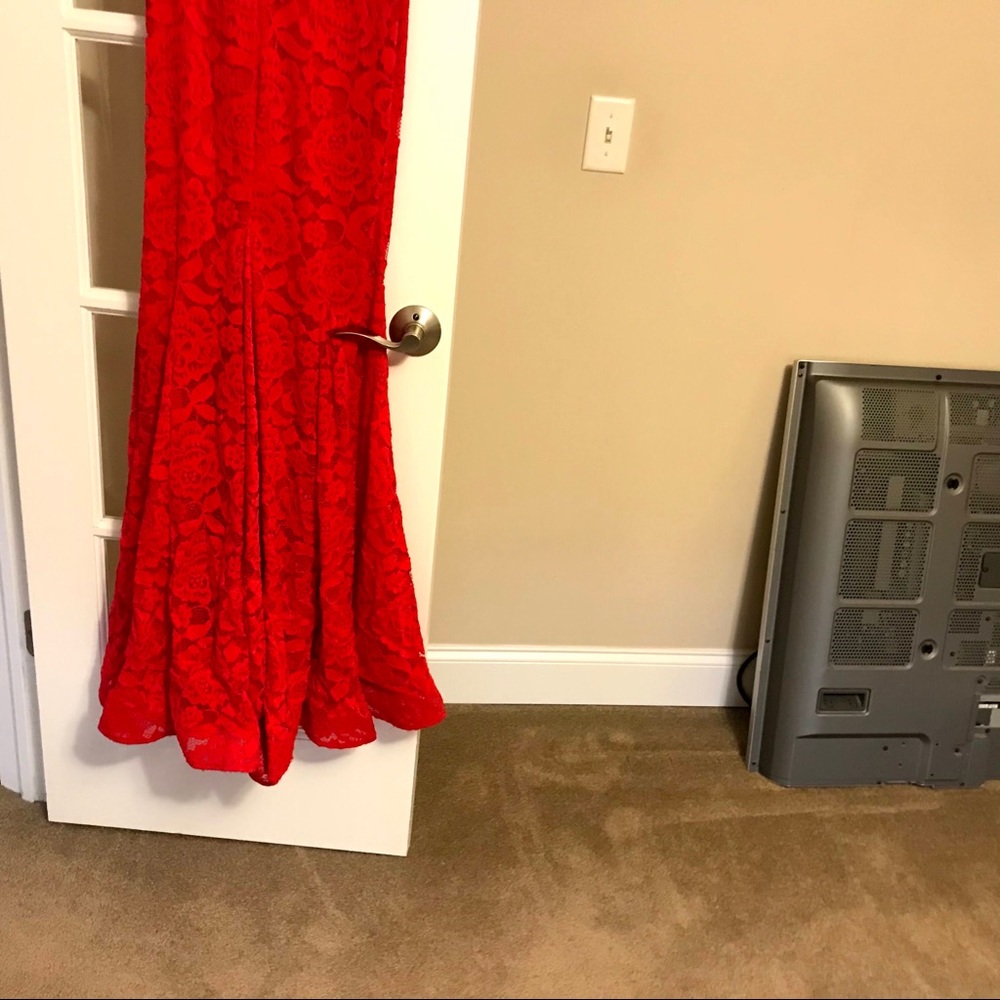 BETSY and Adam Red cocktail dress - Picture 5 of 7